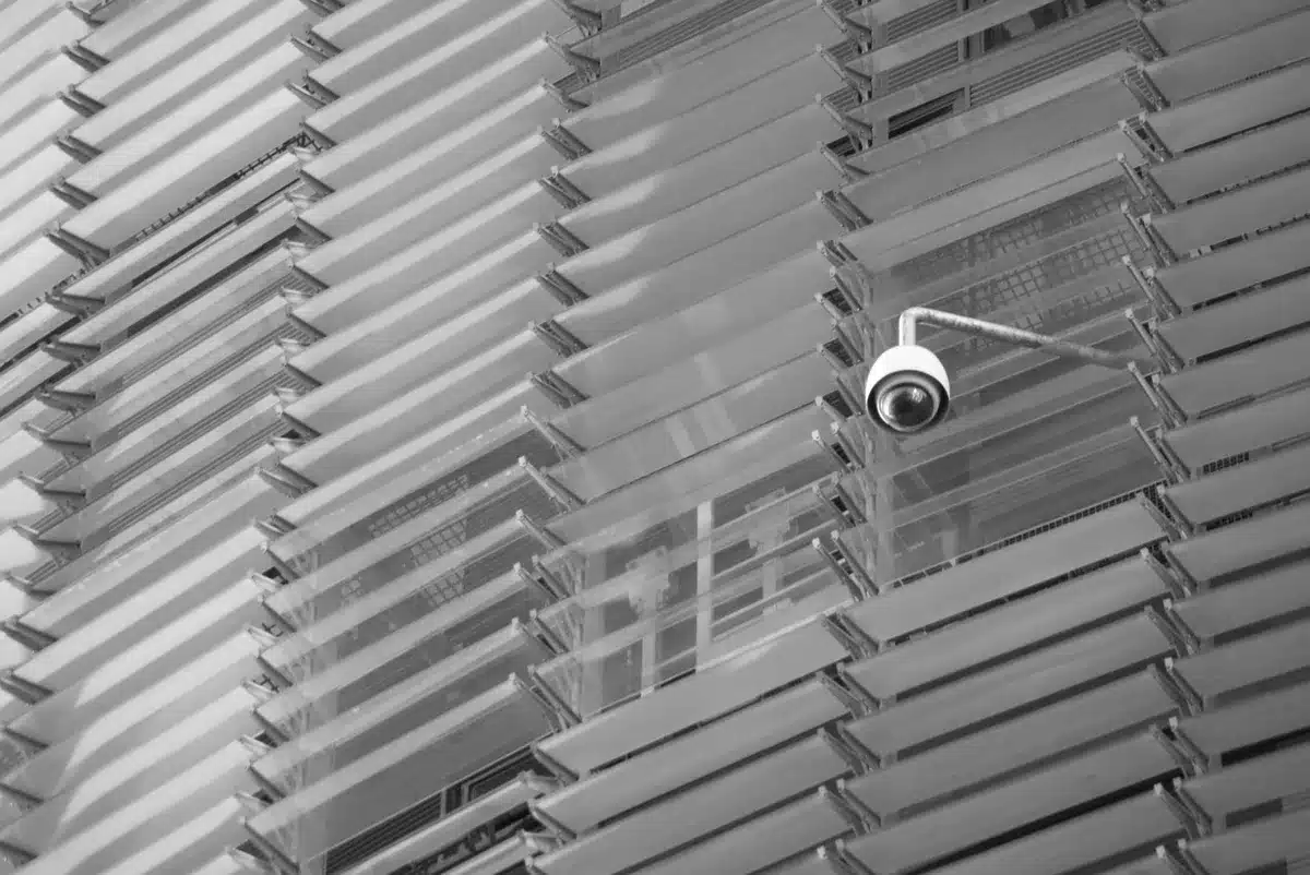 Symbolische Darstellung eines Website-Frames mit Datenschutzhinweis